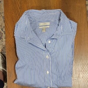 J Crew PERFECT SHIRT Size Small